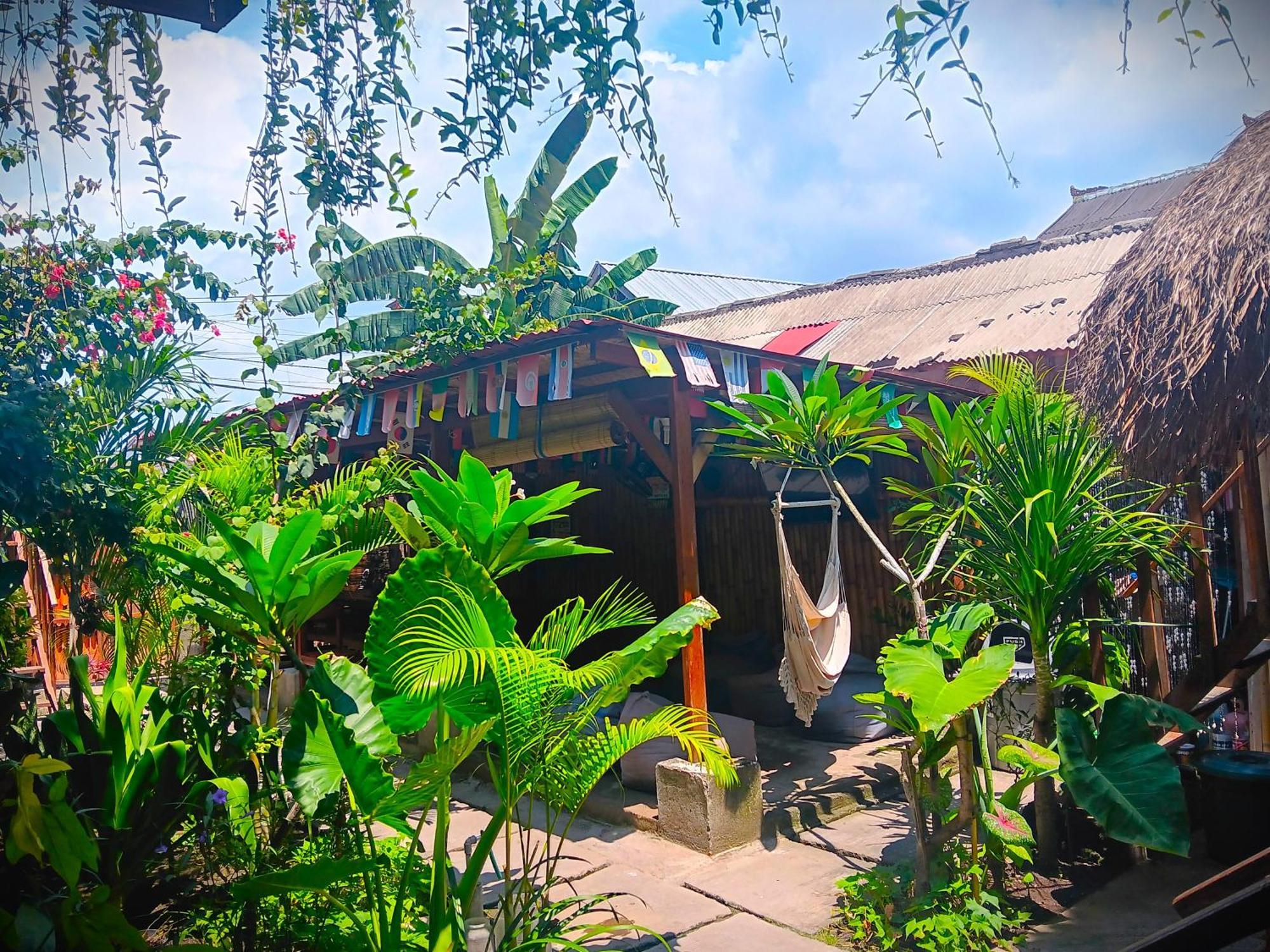 Good Vibes Bungalows Gili Trawangan Eksteriør billede